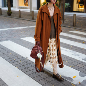 ANNIE PUFFER MINI MADISON BAG / CERATO BRIGHT｜撥水 中綿入り ナイロンバッグ ミニショルダー 斜め掛け レディース メンズ｜ITTI（イッチ）公式｜モデル着用イメージ スタイリング コーディネート