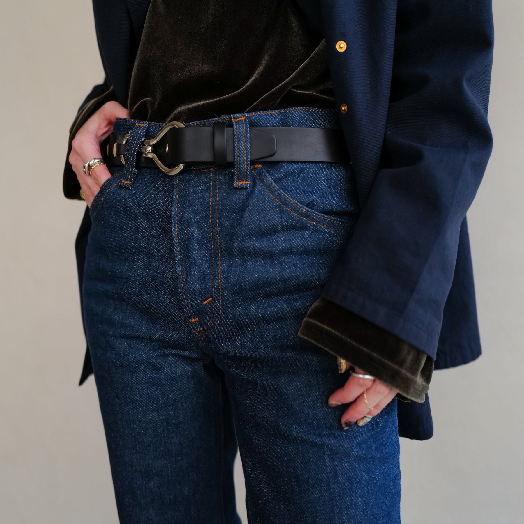 ITTI (イッチ) | HERRIE HOOK BELT / THUG-PM(ヘリーフックベルト/サグ)サイズ 調整 本革 レザー ブランド メンズ レディース モード  ギフト プレゼント 金具 メタル ブラック 黒 贈り物