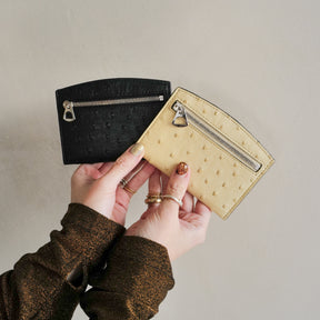 ITTI (イッチ) | CRISTY SMART CARD WLT / OSTRICH (クリスティスマートカードウォレット / オーストリッチ) 財布 さいふ サイフ スリム キャッシュレス メンズ レディース レザー ブランド エキゾチック 薄い アイボリー ベージュ 生成り きなり オフホワイト ブラック 黒 black