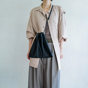 HERRIE KINCHAKU SHOULDER - MM / DIPLO SKY (ヘリー巾着ショルダー / ディプロスカイ) - ITTI (イッチ) バッグ カバン 鞄 かばん 斜め掛け メンズ レディース ブランド ブランド ドメスティック ecoo エコー デンマーク ブラック アイボリー トープ 黒 白 グレージュ