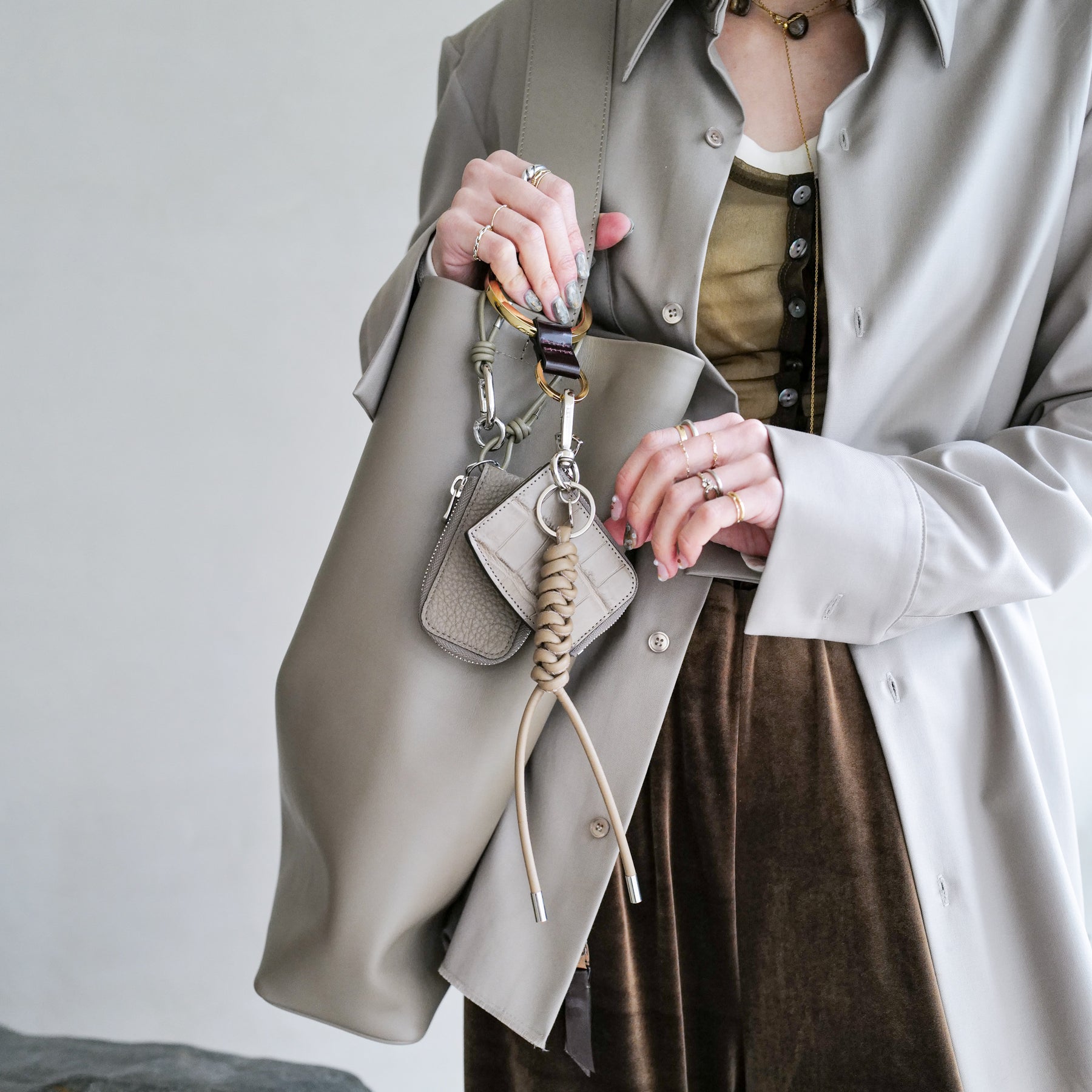 MARY BUCKET SHOULDER MM / RAPTO FLEX｜本革 トート バッグ 日本製 大きい ビッグ サイズ 肩がけ メンズ レディース ブランド｜ITTI （イッチ）公式