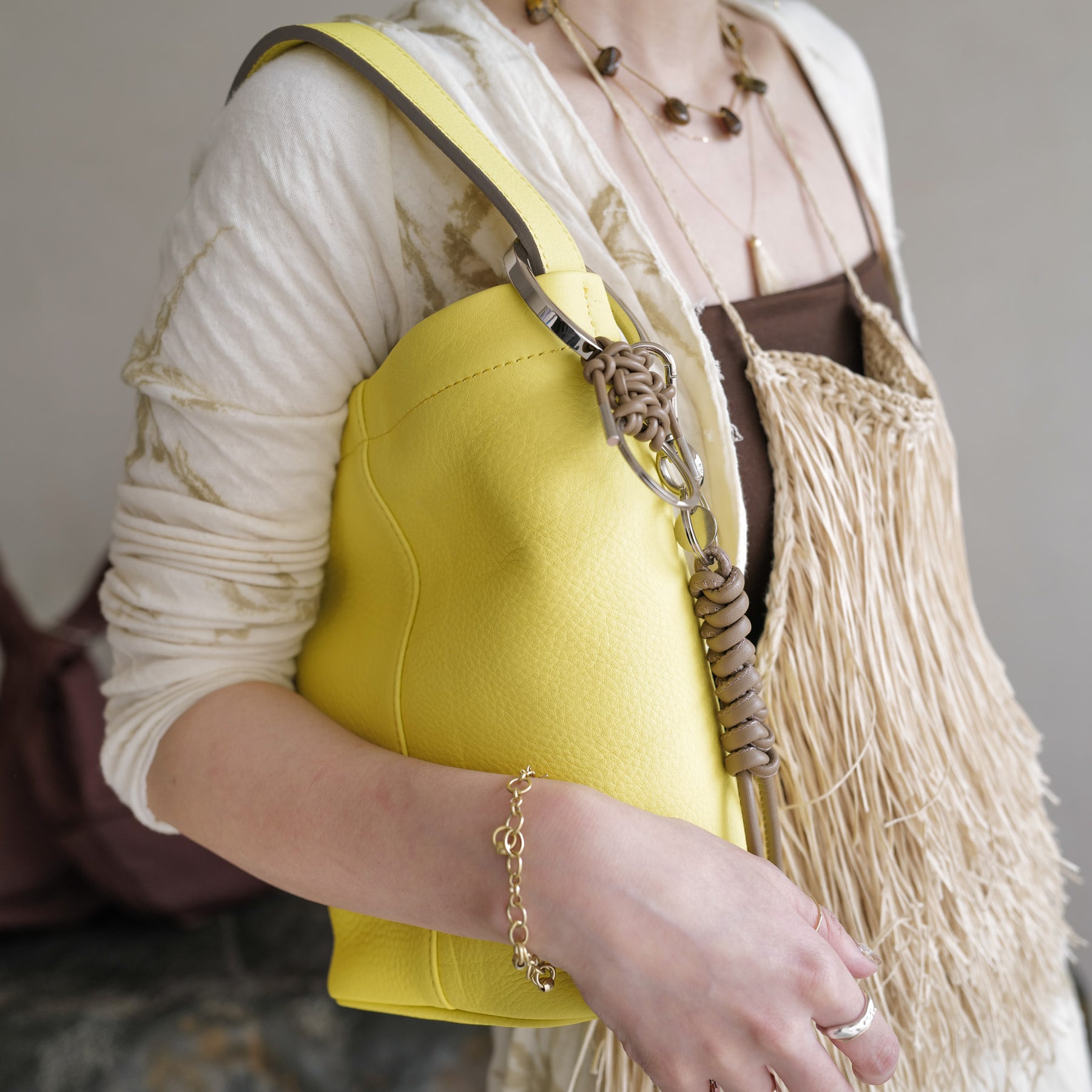 MARY BUCKET SHOULDER MINI / DIPLO SKY｜上品ミニバケットバッグ｜ITTI（イッチ）公式