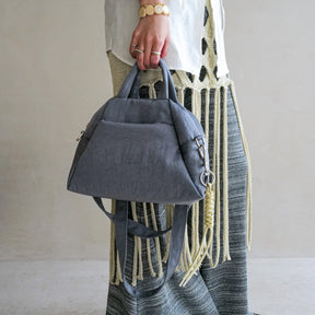 ANNIE PUFFER MINI MADISON BAG / CERATO BRIGHT｜撥水 中綿入り ナイロンバッグ ミニショルダー 斜め掛け レディース メンズ｜ITTI（イッチ）公式
