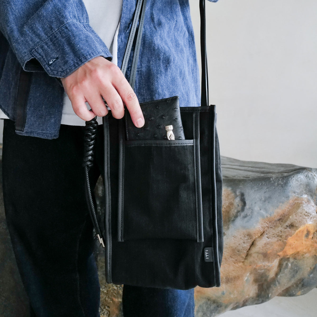 MICHELLE OUTPOCKET ONEMILE TOTE / CERATO BRIGHT H｜塩縮ナイロン トートバッグ メンズ レディース｜ITTI（イッチ）公式