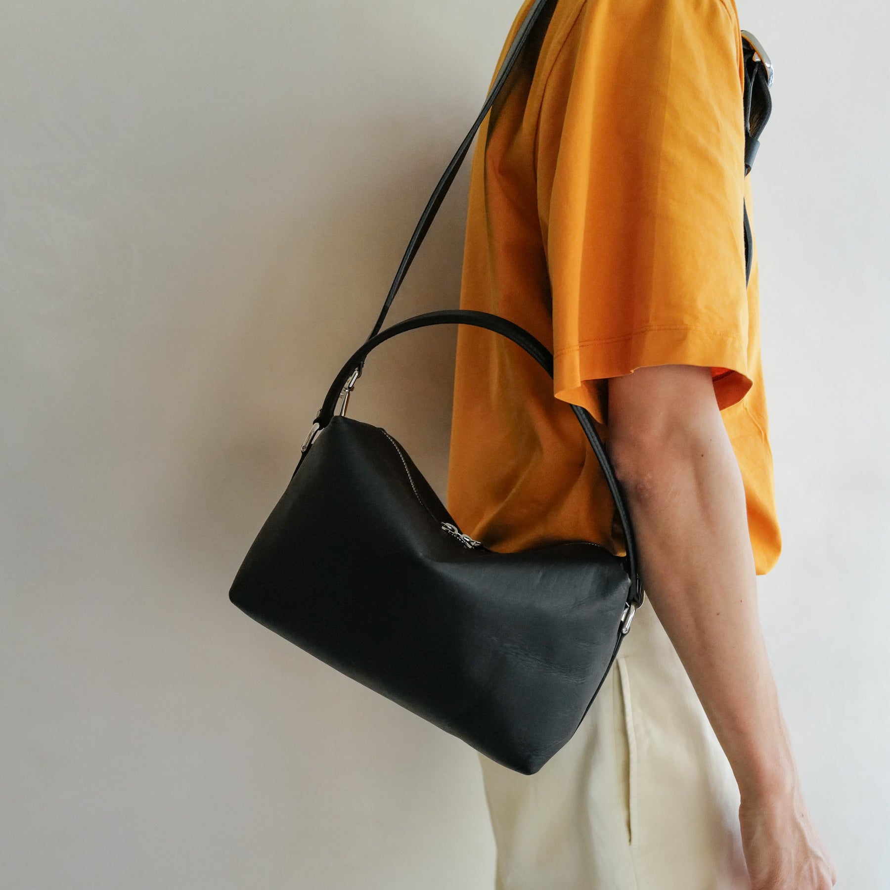 CELLIE TRAIN BAG / RAPTO BD｜ITTIオリジナルレザー使用 2WAYショルダーバッグ ハンドル職人仕立て メンズ レディース ギフト｜ITTI（イッチ）公式