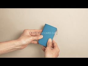ITTI (イッチ) | CRISTY KEY CARD CASE / DIPLO FJORD(クルスティキーカードケース/ディプフィヨルド)レザー メンズ レディース 本革 ライトグリーン 黄緑 鍵 スマートキー 収納 ファスナー ドイツ シュリンク ペリンガー社